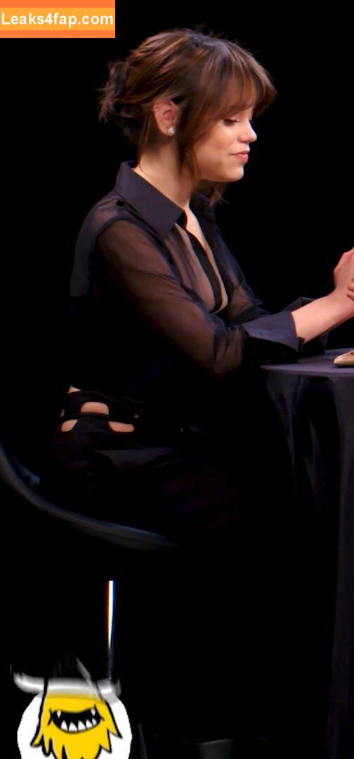 Jenna Ortega / Page / jennaortega leaked photo photo #0412