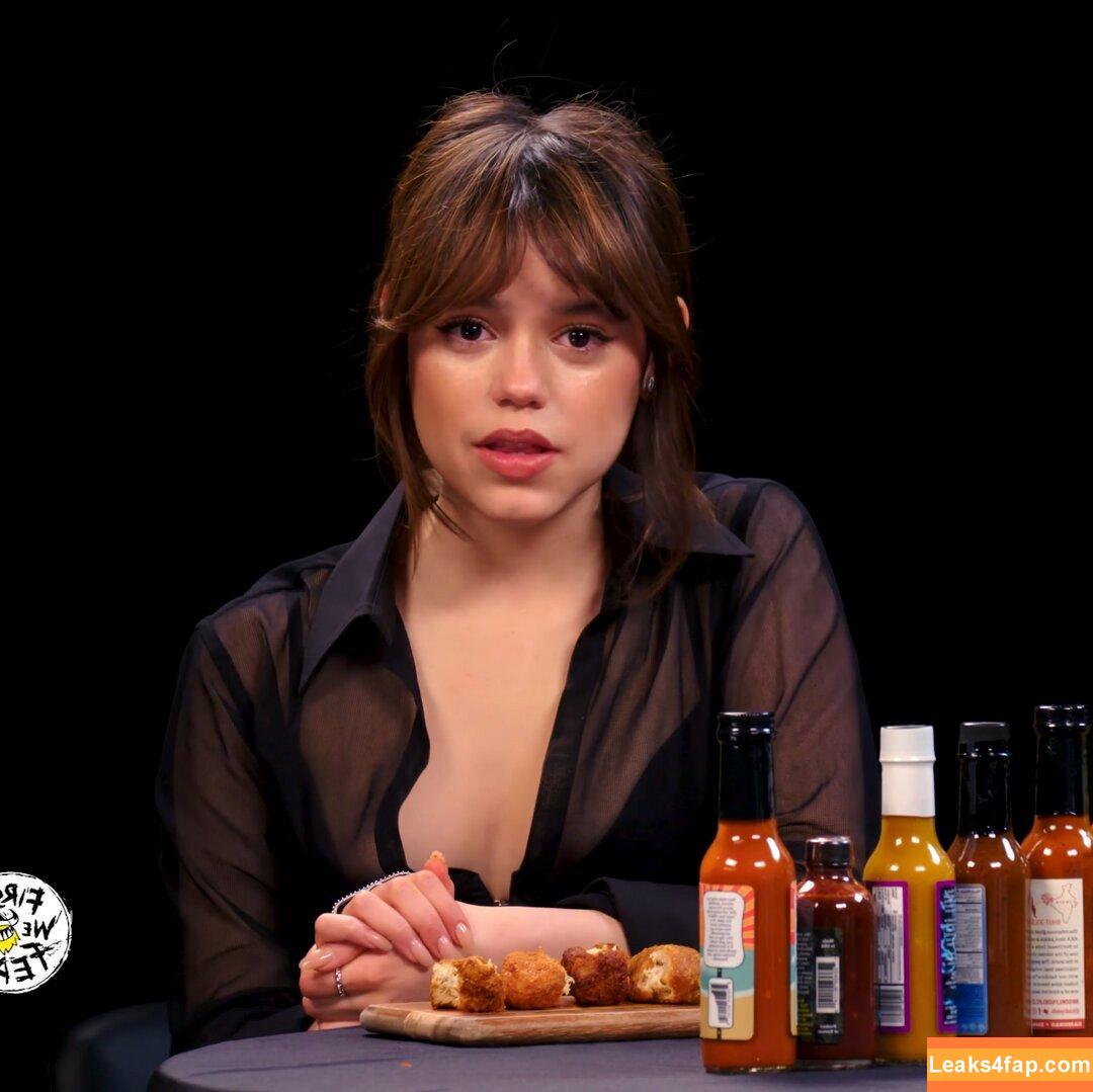 Jenna Ortega / Page / jennaortega leaked photo photo #0413