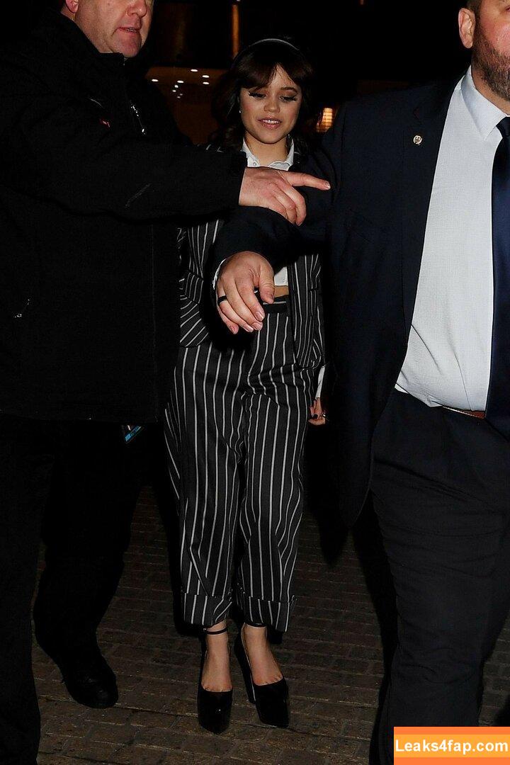 Jenna Ortega / Page / jennaortega leaked photo photo #0474