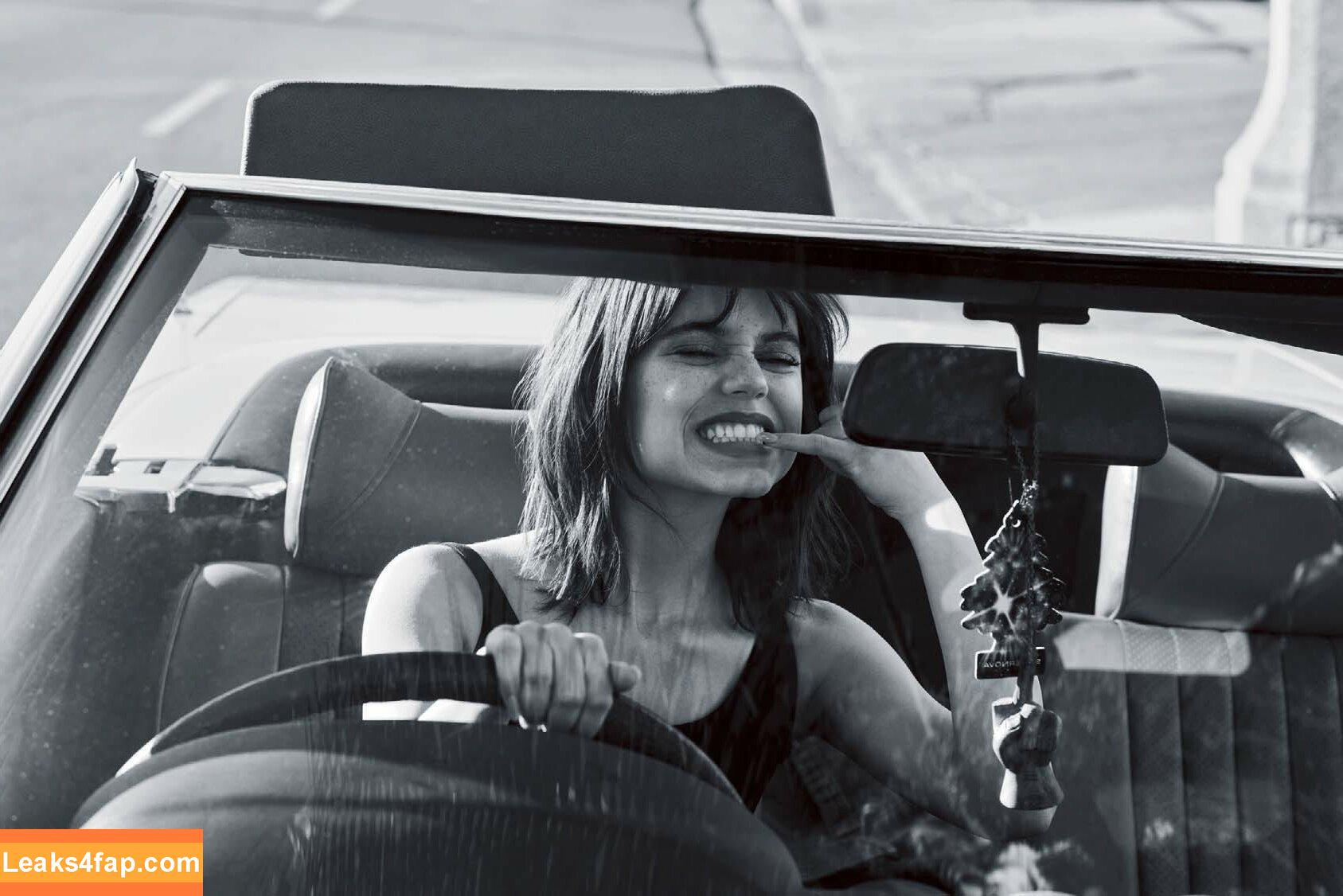 Jenna Ortega / Page / jennaortega leaked photo photo #0502