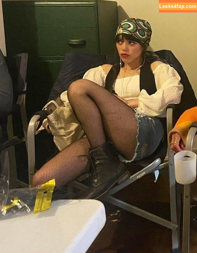 Jenna Ortega / Page / jennaortega leaked photo photo #0558