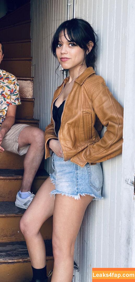 Jenna Ortega / Page / jennaortega leaked photo photo #0661