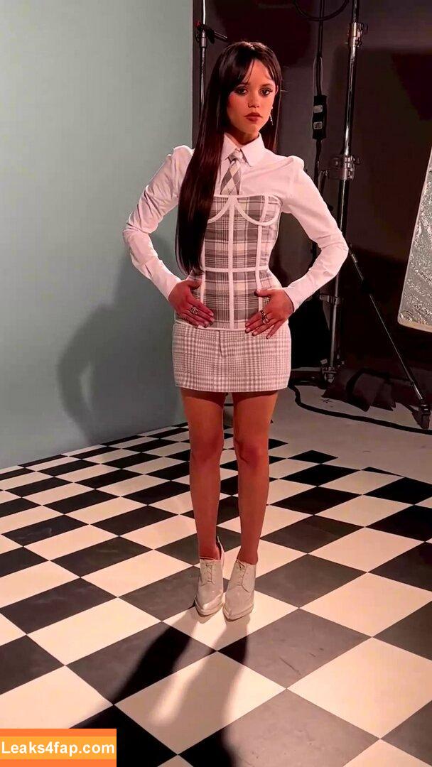 Jenna Ortega / Page / jennaortega leaked photo photo #0667