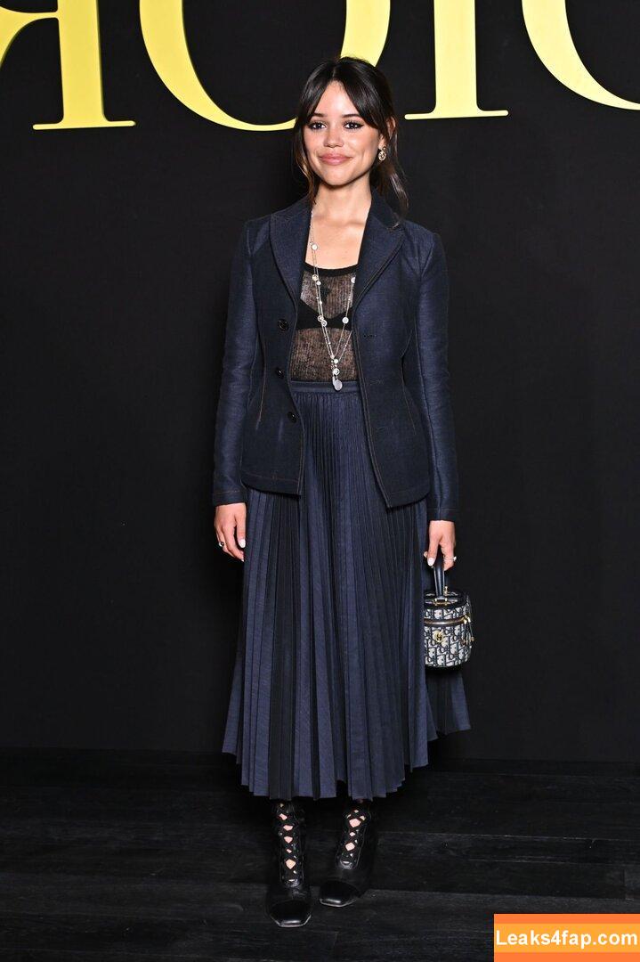 Jenna Ortega / Page / jennaortega leaked photo photo #0700