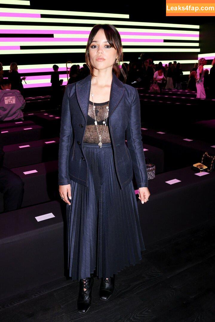 Jenna Ortega / Page / jennaortega leaked photo photo #0707