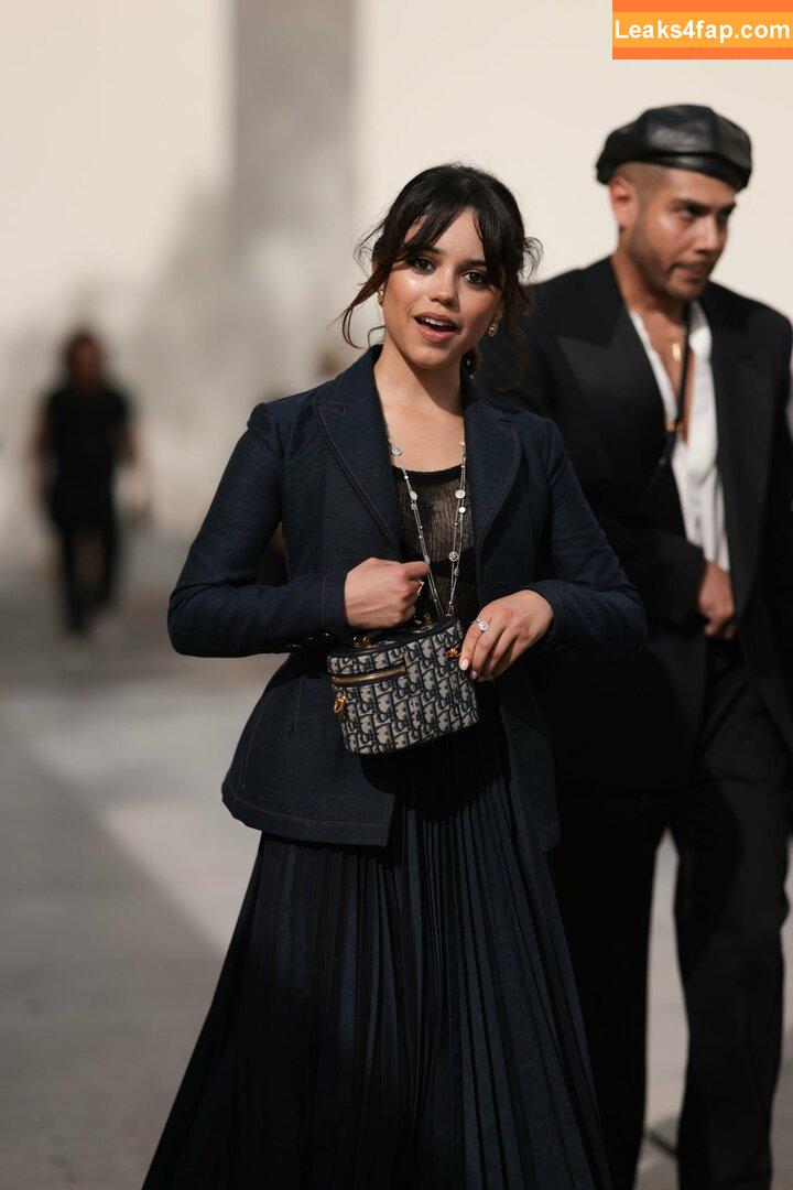 Jenna Ortega / Page / jennaortega leaked photo photo #0713