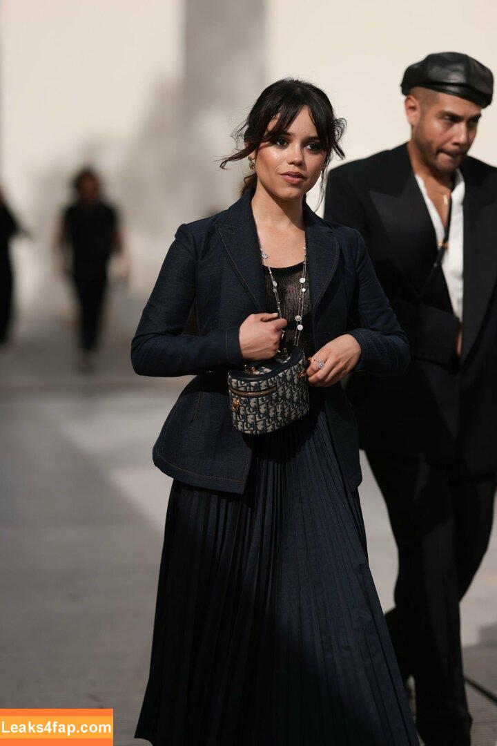 Jenna Ortega / Page / jennaortega leaked photo photo #0714