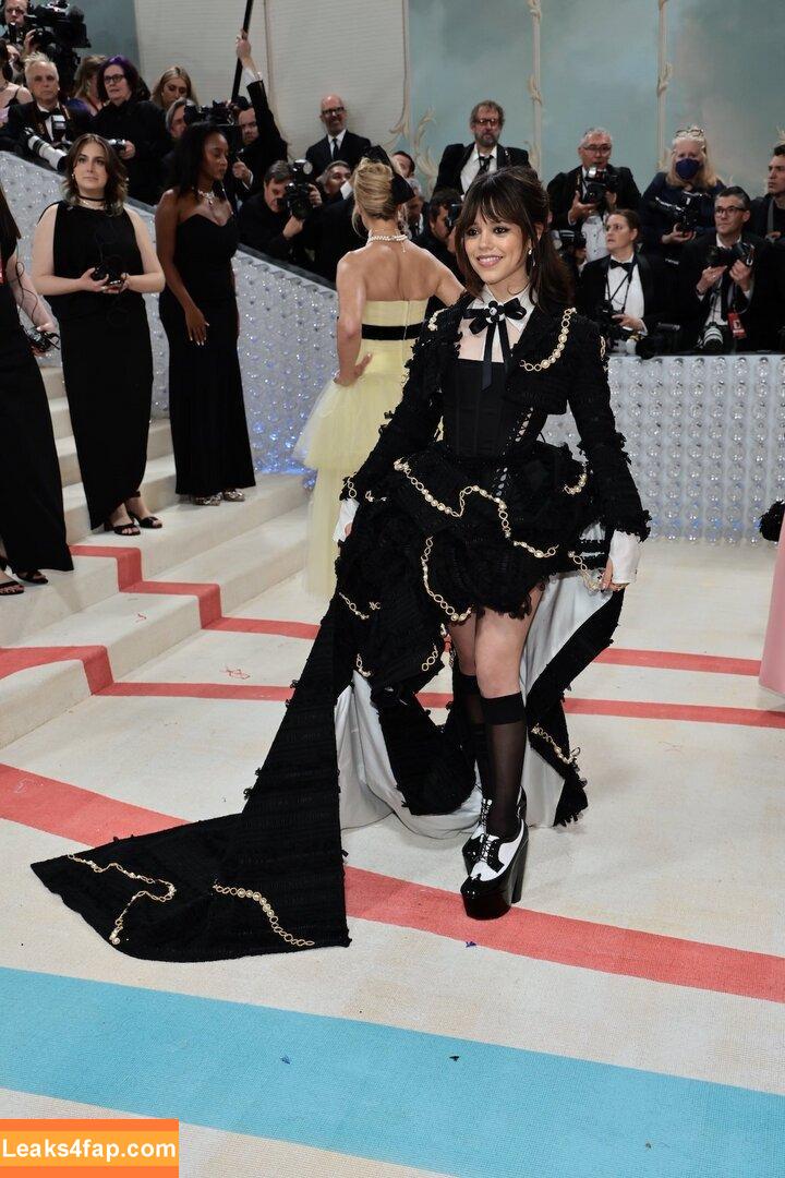 Jenna Ortega / Page / jennaortega leaked photo photo #0729