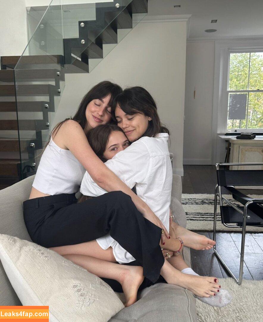 Jenna Ortega / Page / jennaortega leaked photo photo #0785