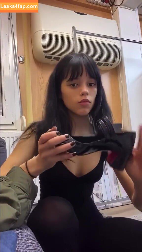 Jenna Ortega / Page / jennaortega leaked photo photo #0794