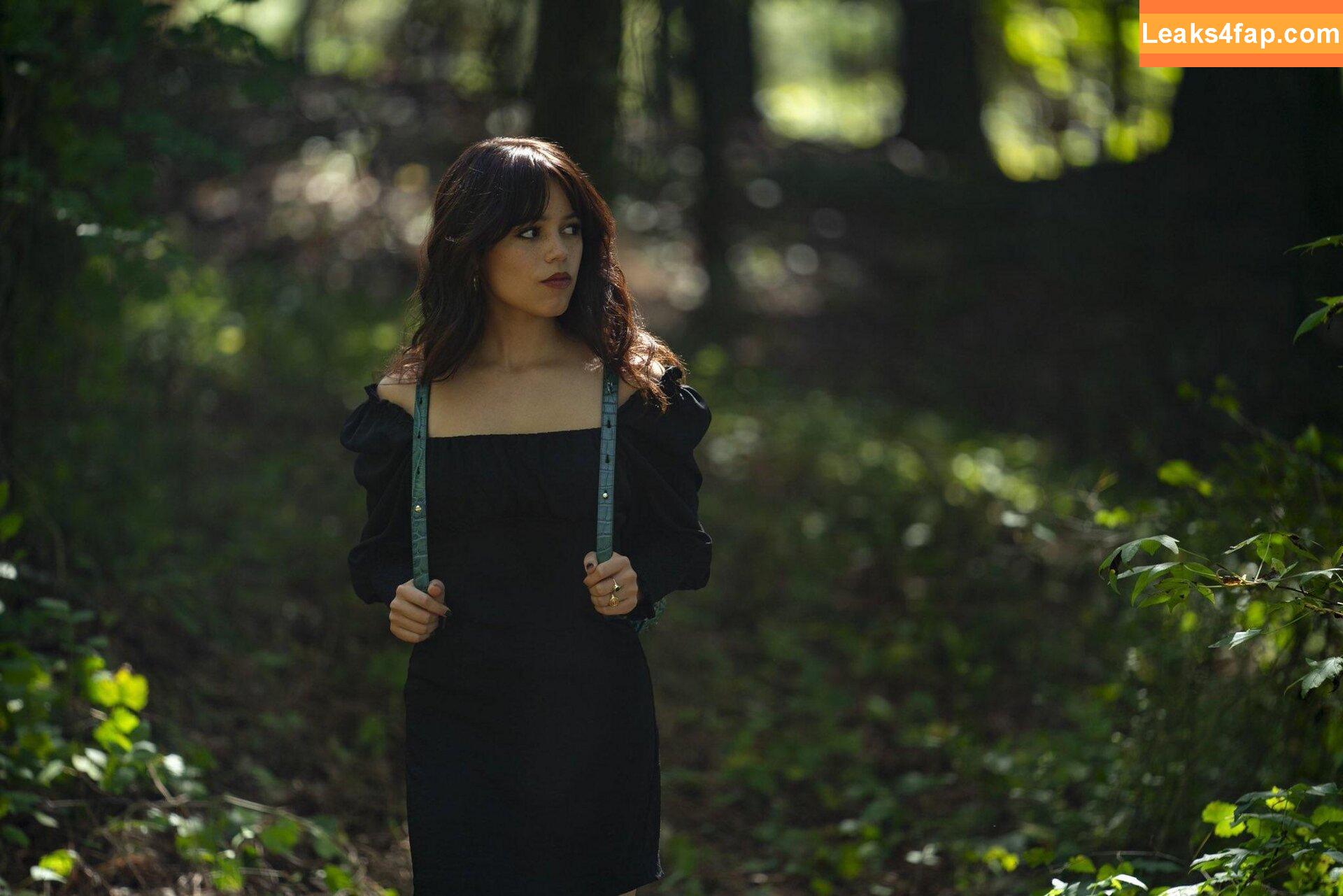 Jenna Ortega / Page / jennaortega leaked photo photo #0882