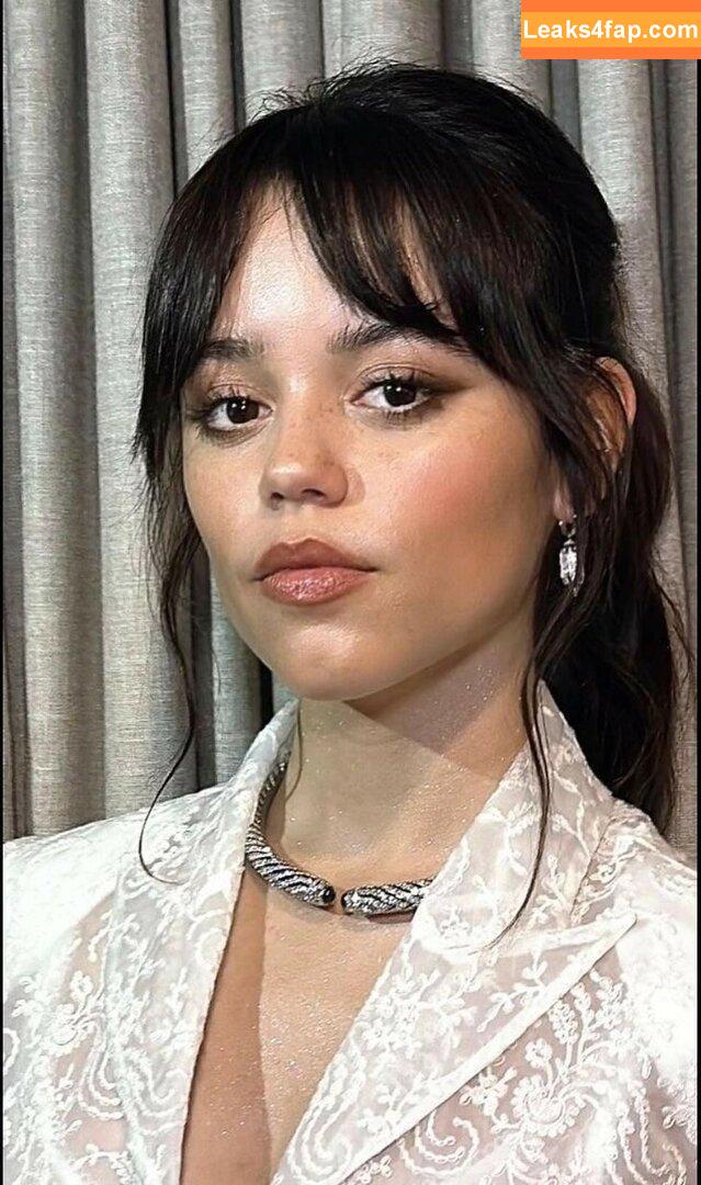 Jenna Ortega / Page / jennaortega leaked photo photo #0921