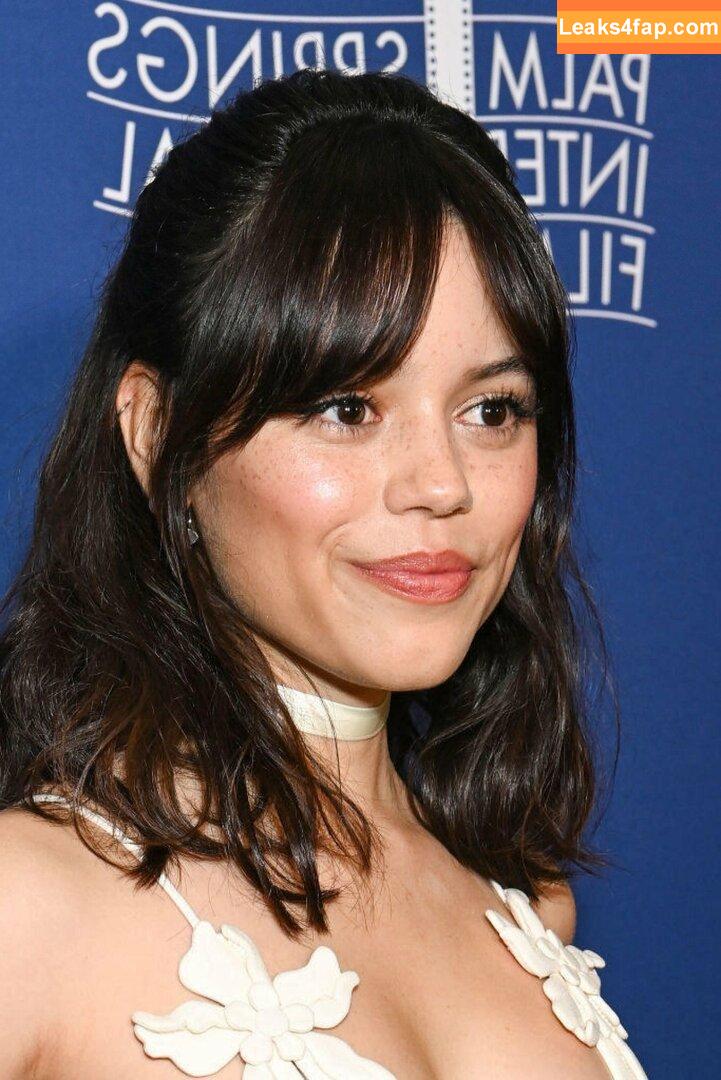 Jenna Ortega / Page / jennaortega leaked photo photo #0946