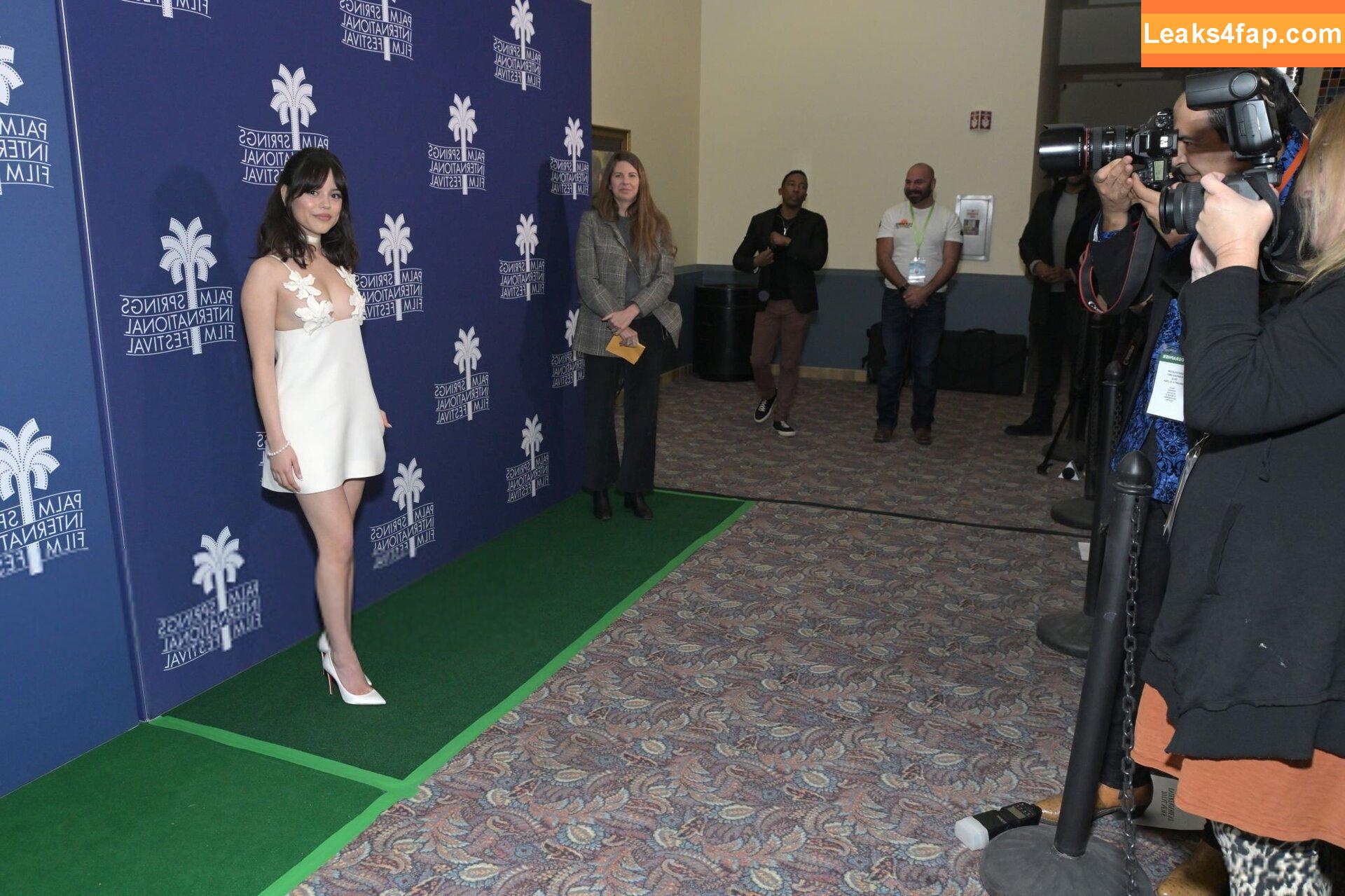 Jenna Ortega / Page / jennaortega leaked photo photo #0959