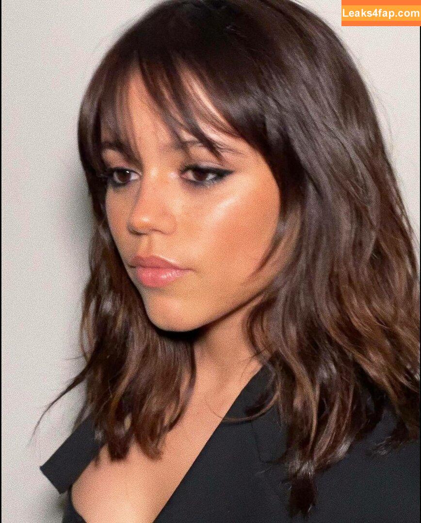 Jenna Ortega / Page / jennaortega leaked photo photo #0976