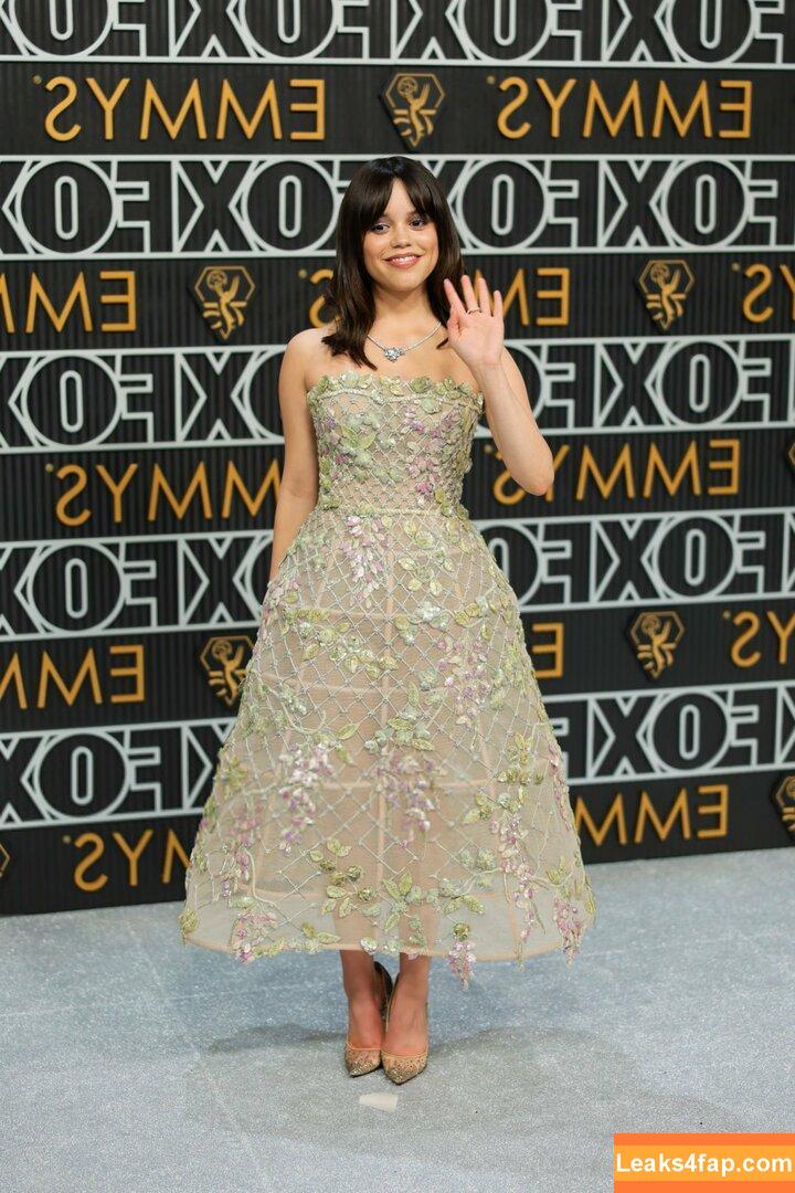 Jenna Ortega / Page / jennaortega leaked photo photo #0984