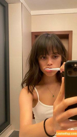 Jenna Ortega photo #0043