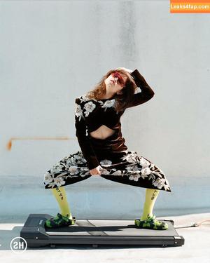 Jenna Ortega photo #0060