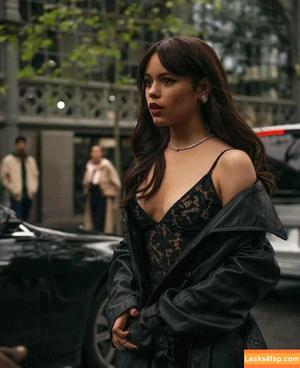 Jenna Ortega photo #0112