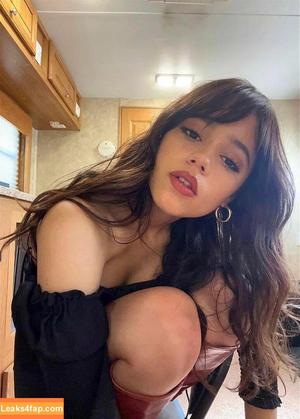 Jenna Ortega photo #0193