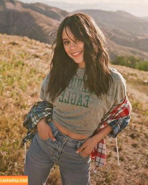 Jenna Ortega photo #0210