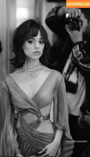 Jenna Ortega photo #0228