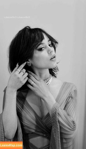 Jenna Ortega photo #0229