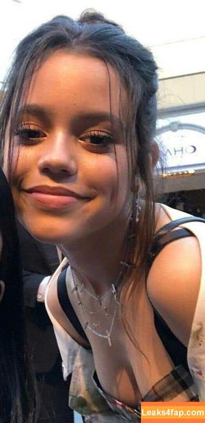 Jenna Ortega photo #0245