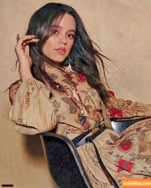 Jenna Ortega photo #0270