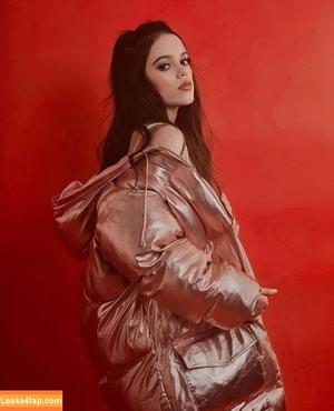 Jenna Ortega photo #0299