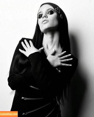 Jenna Ortega photo #0307