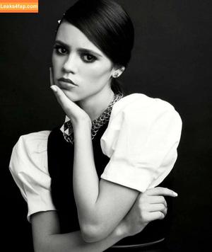 Jenna Ortega photo #0315