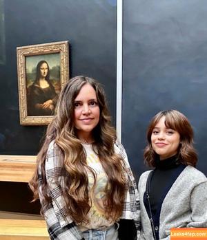 Jenna Ortega photo #0325