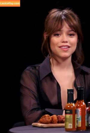 Jenna Ortega photo #0401