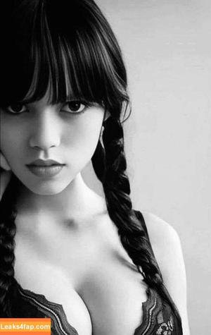 Jenna Ortega photo #0540