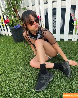 Jenna Ortega photo #0578