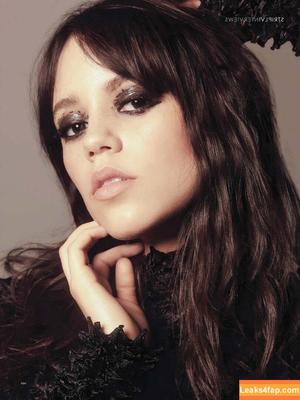 Jenna Ortega photo #0677