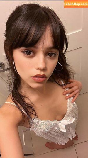 Jenna Ortega photo #0689