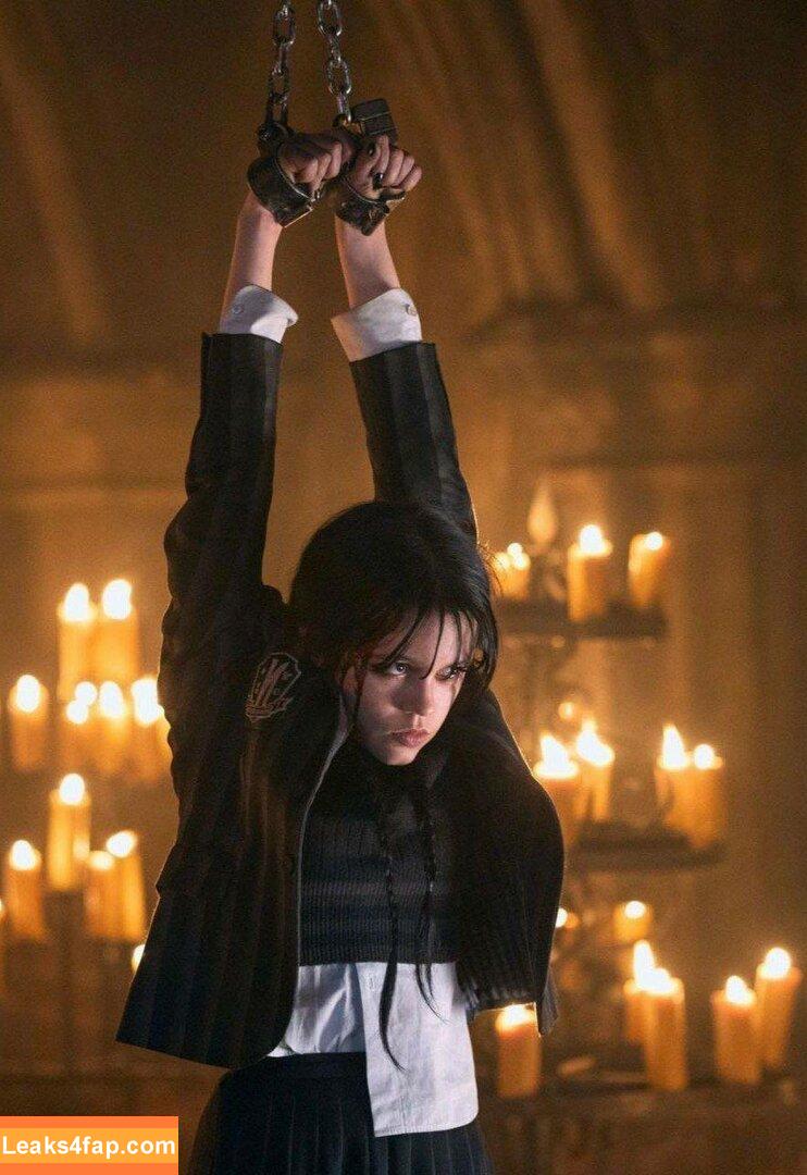 Jenna Ortega / Page / jennaortega leaked photo photo #1038