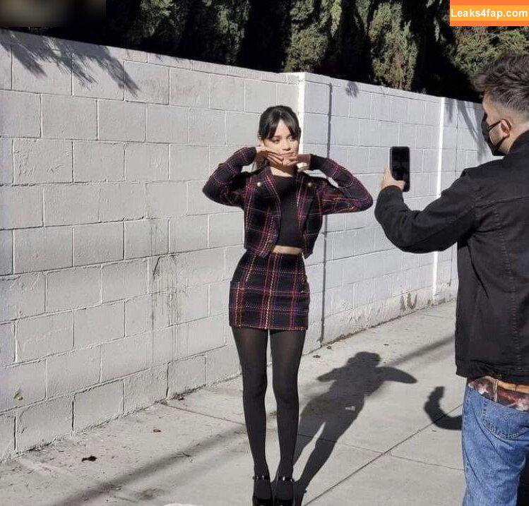 Jenna Ortega / Page / jennaortega leaked photo photo #1116