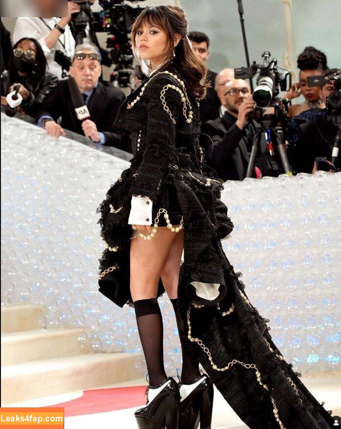 Jenna Ortega / Page / jennaortega leaked photo photo #1117