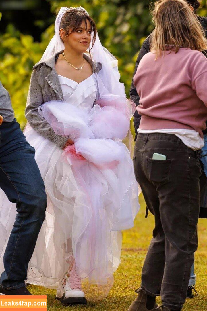 Jenna Ortega / Page / jennaortega leaked photo photo #1135