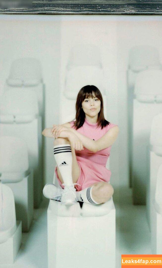 Jenna Ortega / Page / jennaortega leaked photo photo #1193