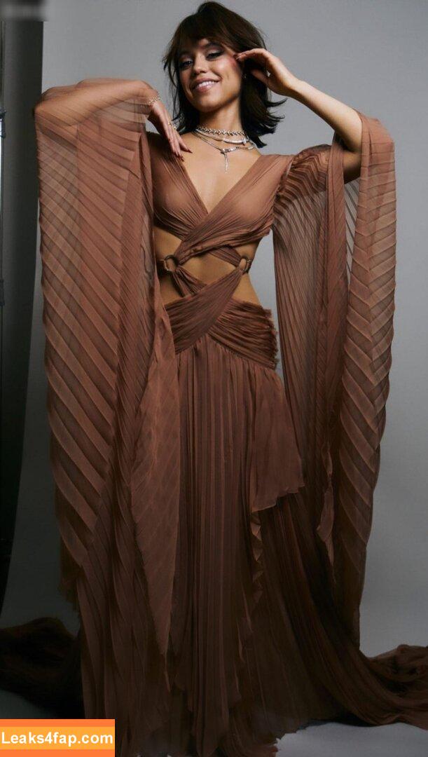 Jenna Ortega / Page / jennaortega leaked photo photo #1221