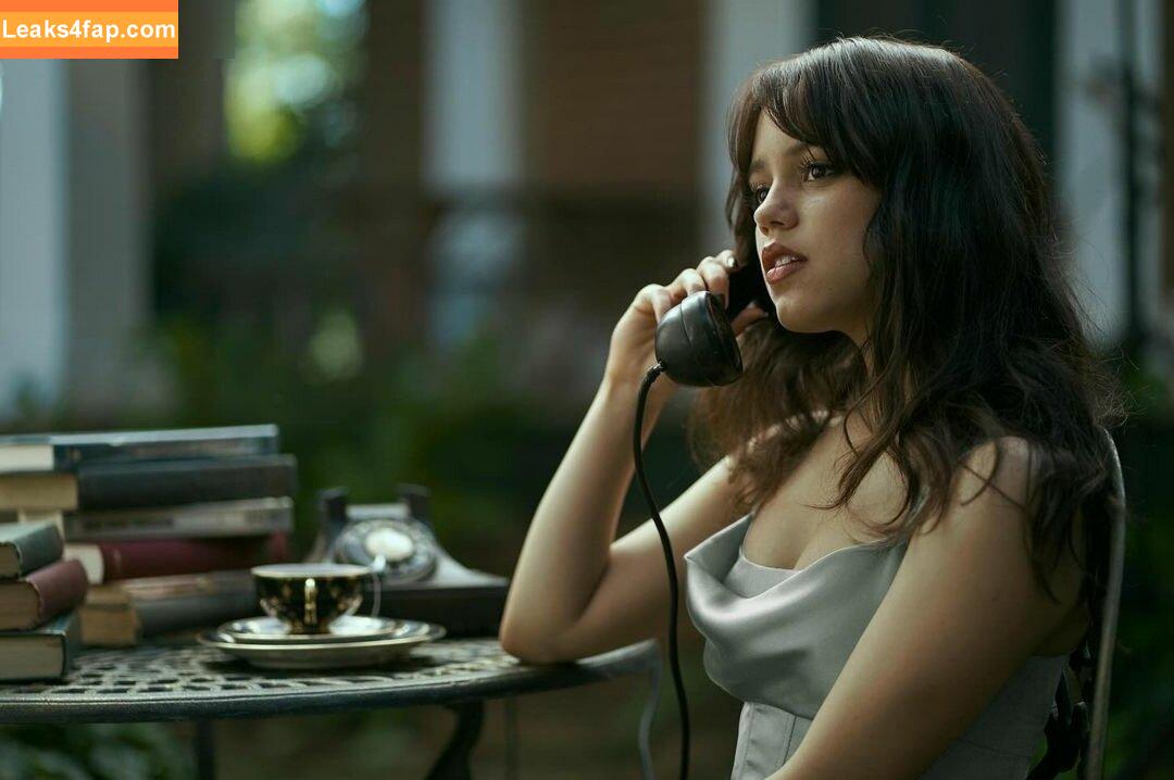 Jenna Ortega / Page / jennaortega leaked photo photo #1230