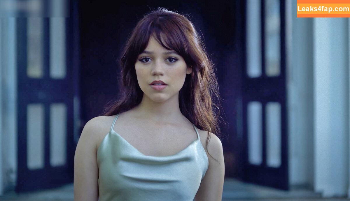 Jenna Ortega / Page / jennaortega leaked photo photo #1233