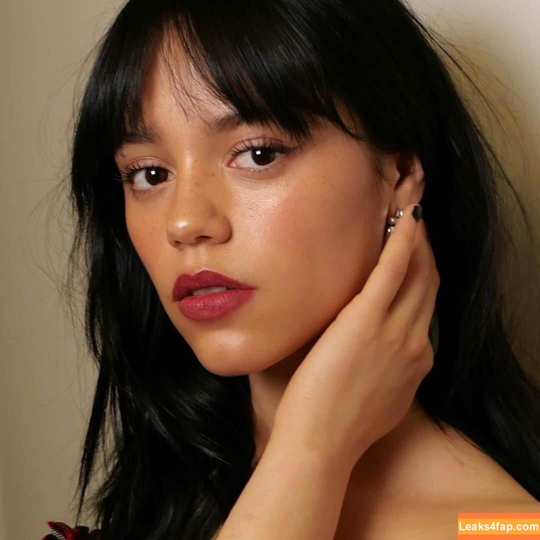 Jenna Ortega / Page / jennaortega leaked photo photo #1315