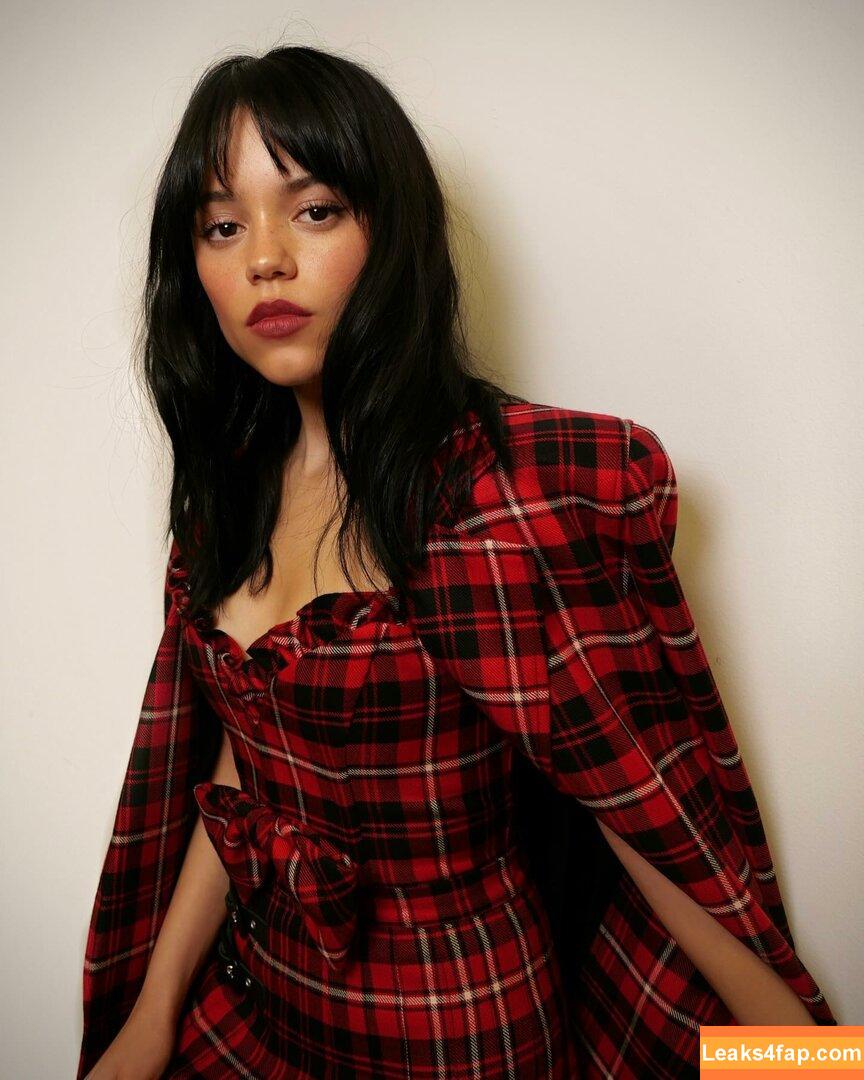 Jenna Ortega / Page / jennaortega leaked photo photo #1316