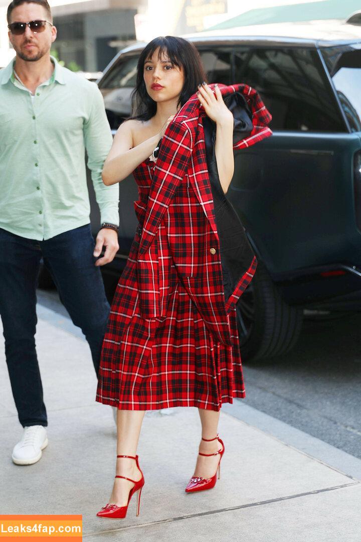 Jenna Ortega / Page / jennaortega leaked photo photo #1333