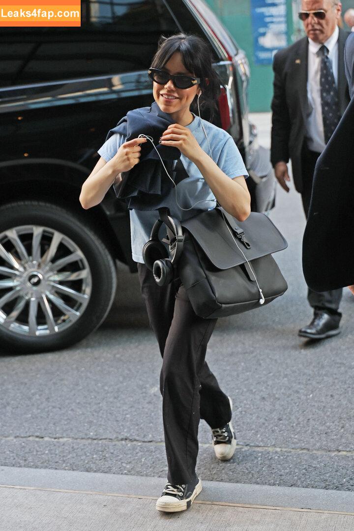 Jenna Ortega / Page / jennaortega leaked photo photo #1430